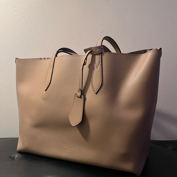 BURBERRY TOTE BAG - Picture 3 of 5